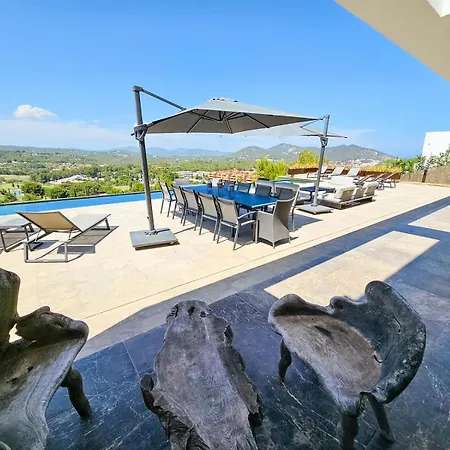 Roca Llisa Villa